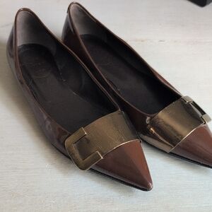Roger Vivier—Patent Leather Brown Flats with Gold Buckles, Sz 38 (US 8)